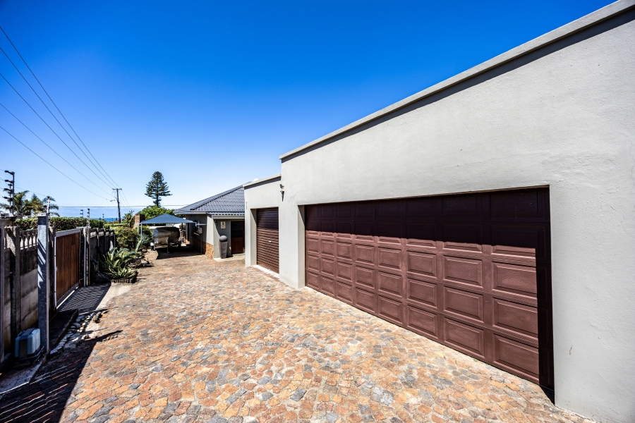 3 Bedroom Property for Sale in Gonubie Eastern Cape